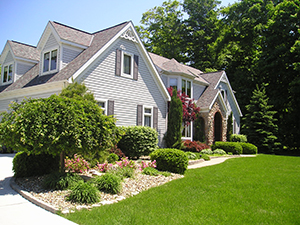 Landscapers and Lawncare Services in Warsaw, IN